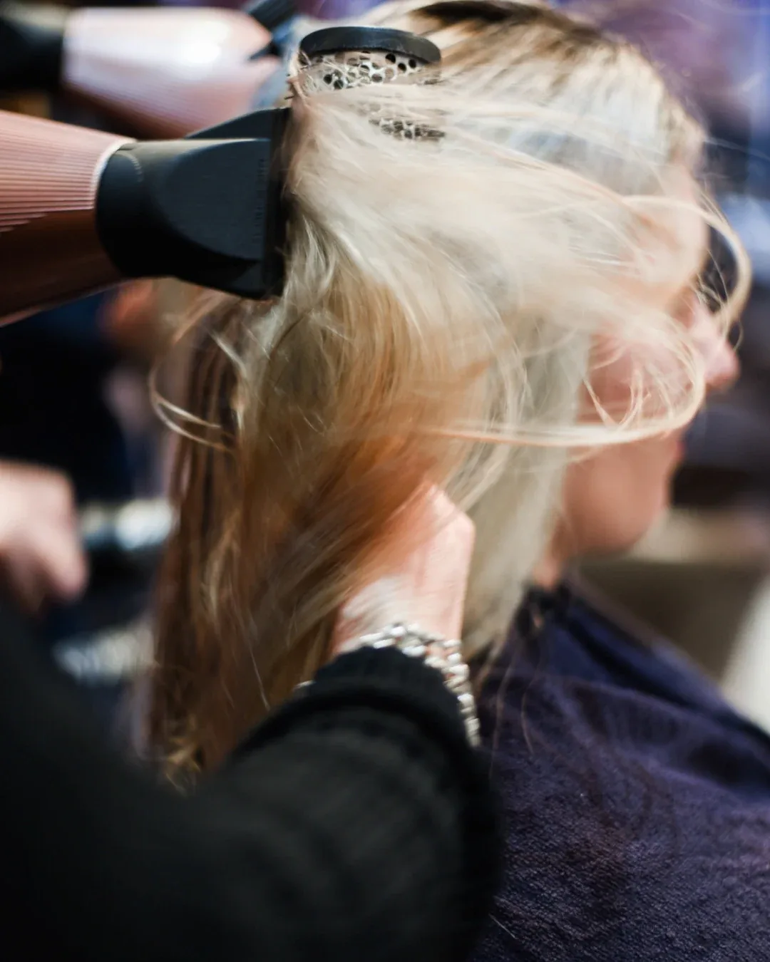Asciugatura e piega professionale — INDIE HEAD Hair Studio Capalbio